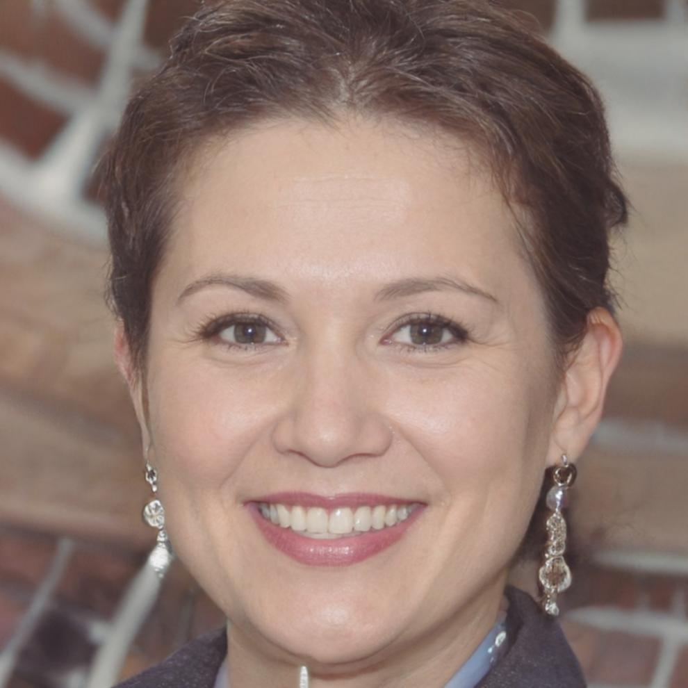 Portrait of Brenna Caldwell